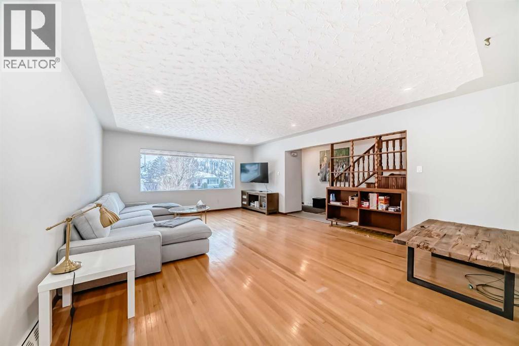 31 Fenton Road Se Property Photo 4