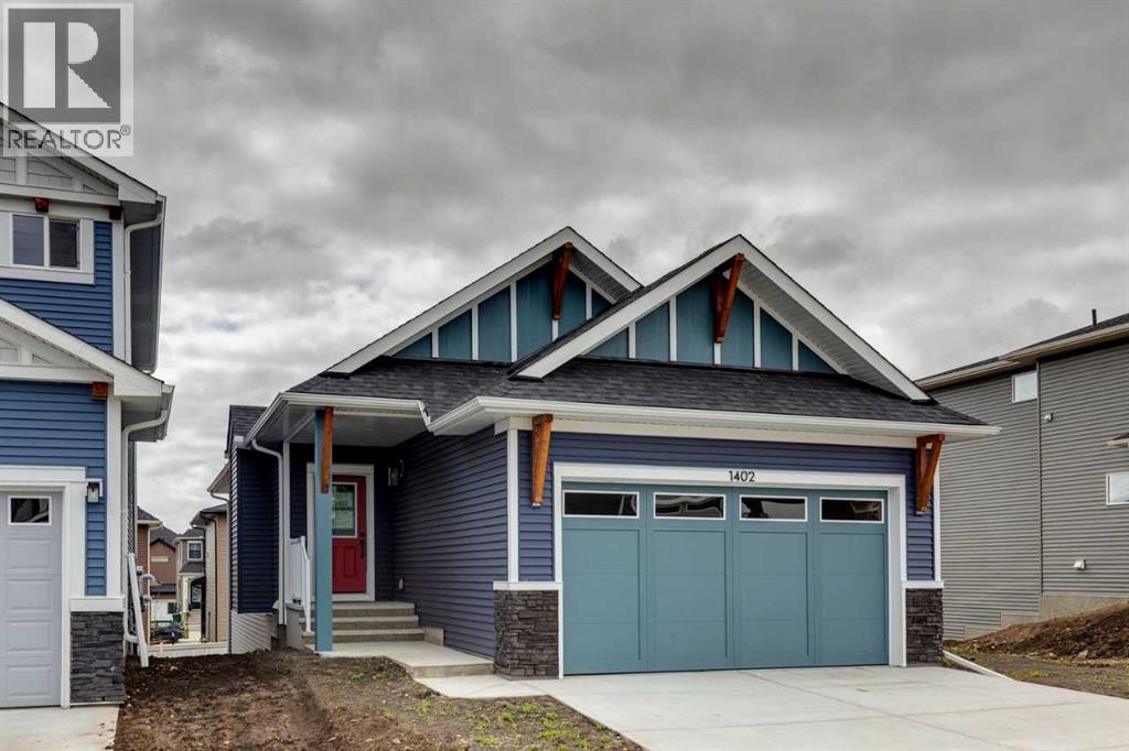1402 Bayview Crescent Sw Property Photo 3