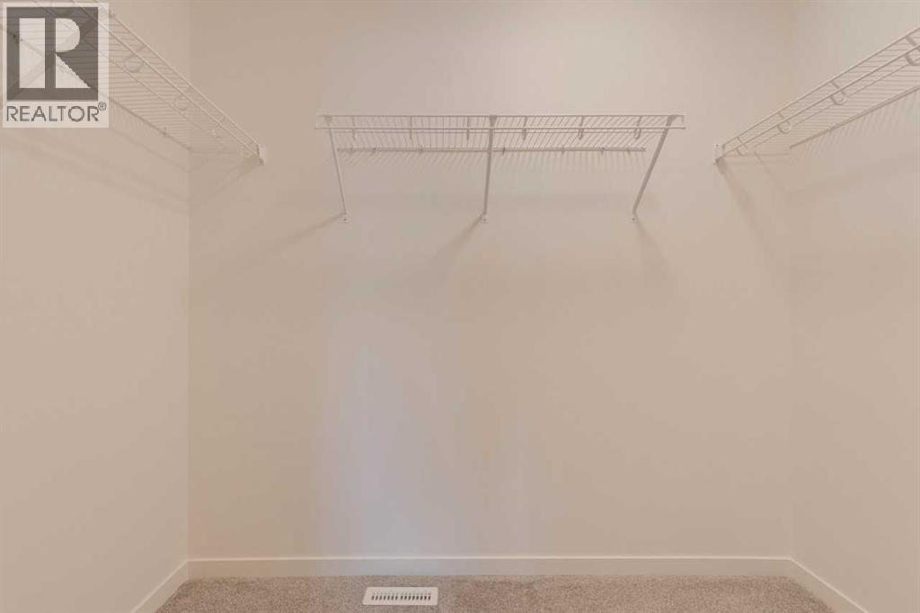 1402 Bayview Crescent Sw Property Photo 26