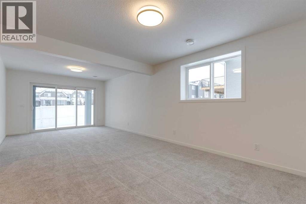 1402 Bayview Crescent Sw Property Photo 30