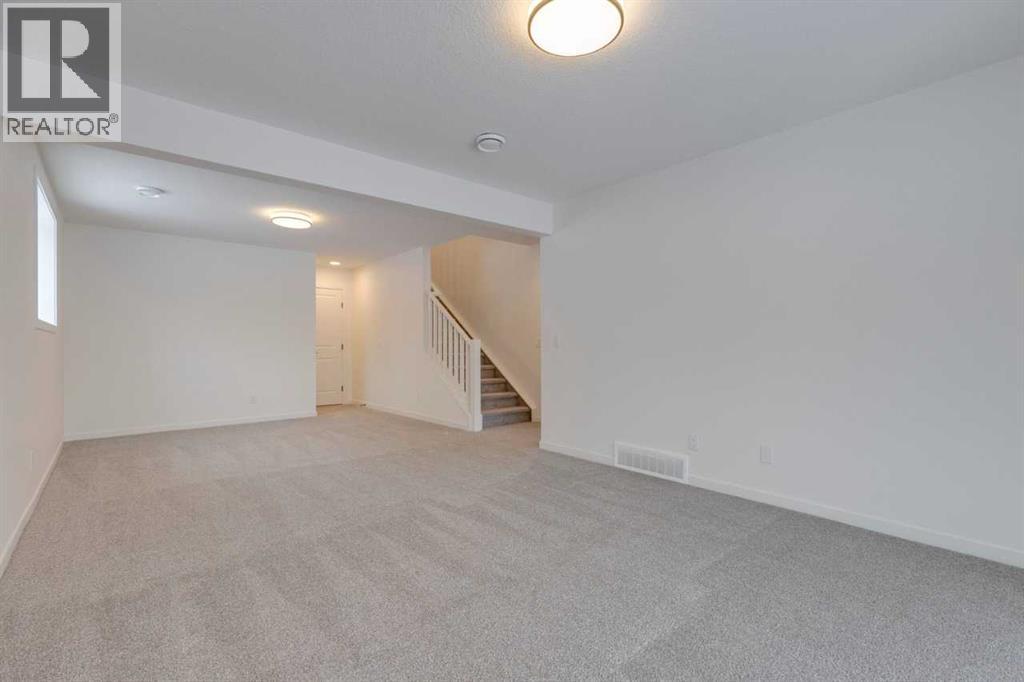 1402 Bayview Crescent Sw Property Photo 33