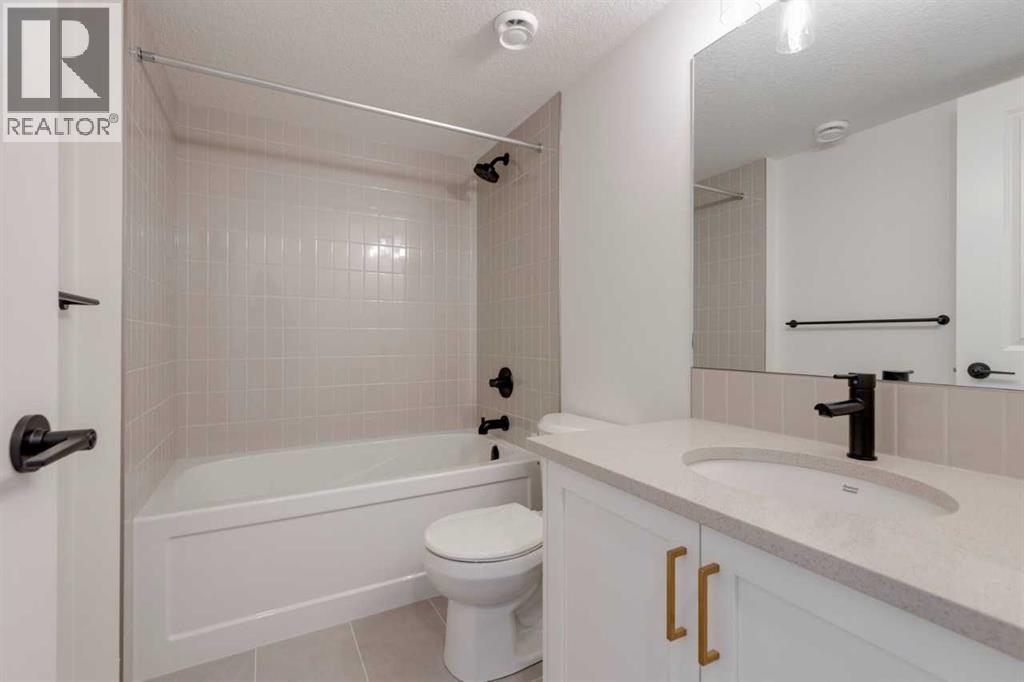 1402 Bayview Crescent Sw Property Photo 34