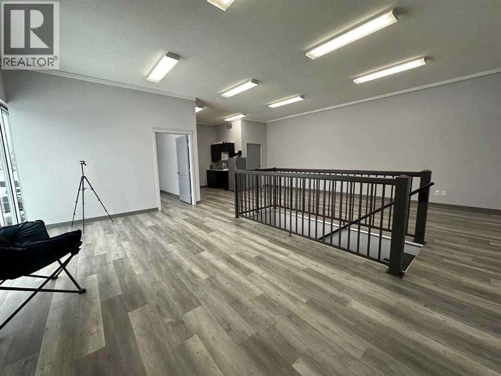 10920 84 Property Photo 7