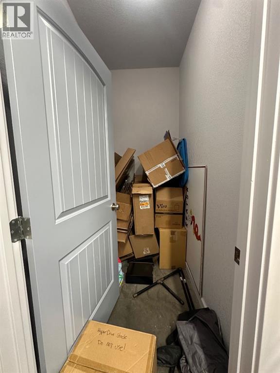 10920 84 Property Photo 19