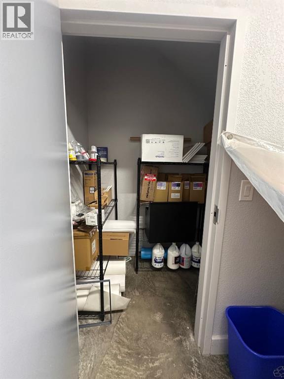 10920 84 Property Photo 20
