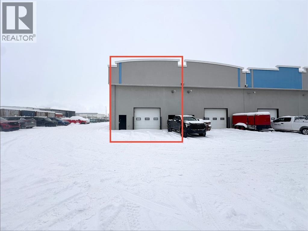 10920 84 Property Photo 2