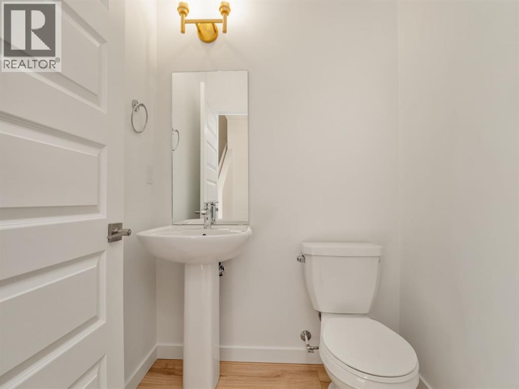 90 Miners Road W Property Photo 10