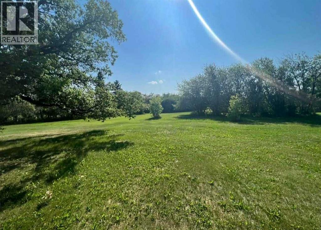 109531 Range Road 175 Property Photo 2