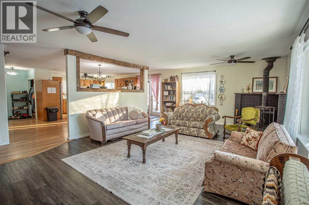 109531 Range Road 175 Property Photo 14