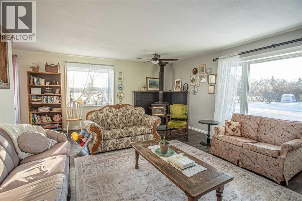 109531 Range Road 175 Property Photo 15