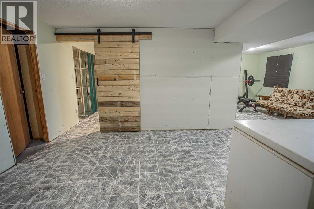 109531 Range Road 175 Property Photo 30
