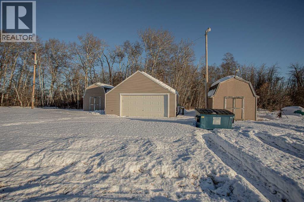 109531 Range Road 175 Property Photo 39