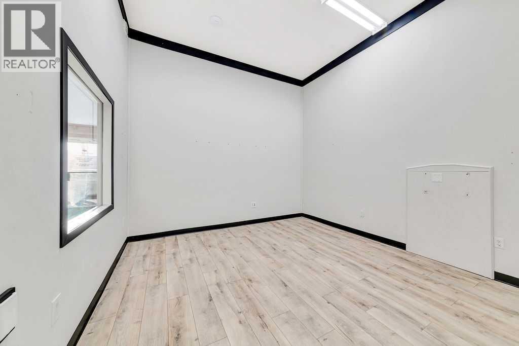 5034 51 Avenue Property Photo 23