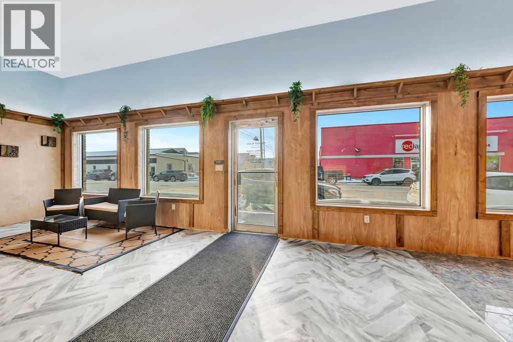 5034 51 Avenue Property Photo 28