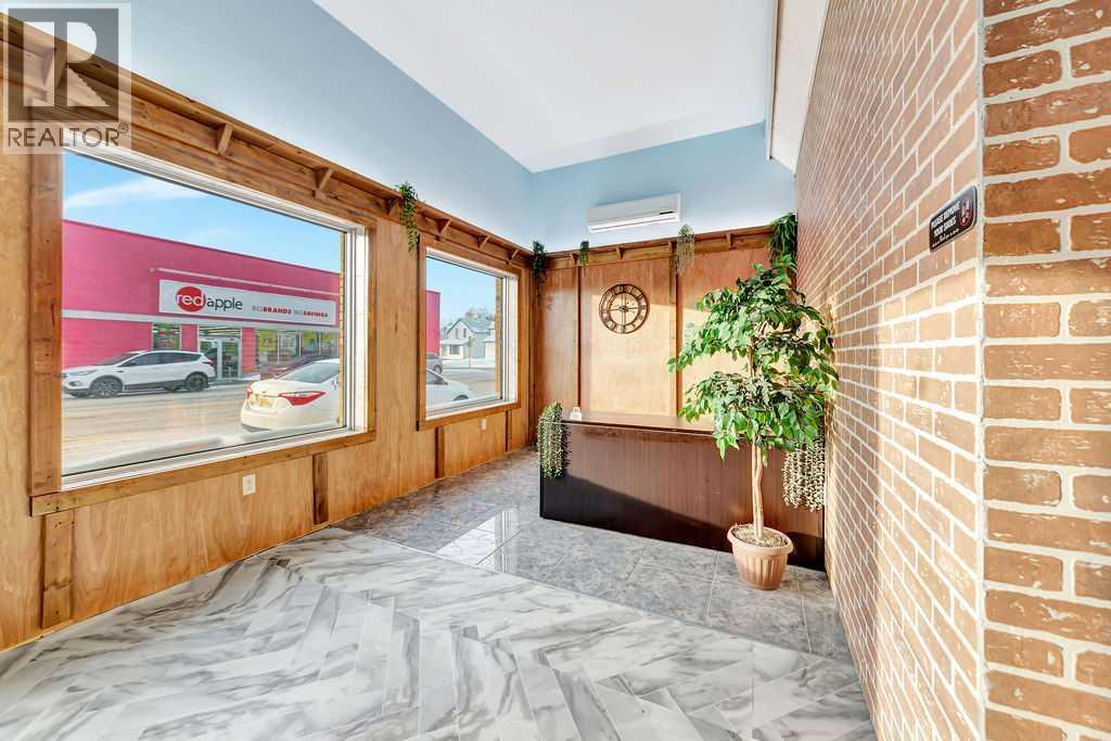 5034 51 Avenue Property Photo 30