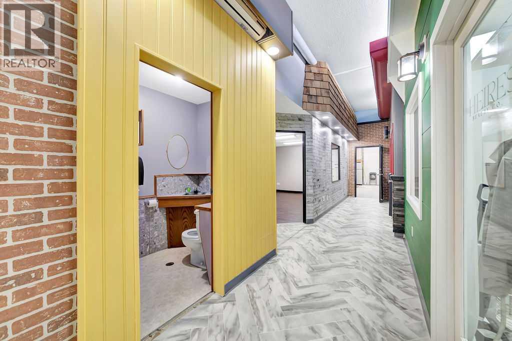5034 51 Avenue Property Photo 34