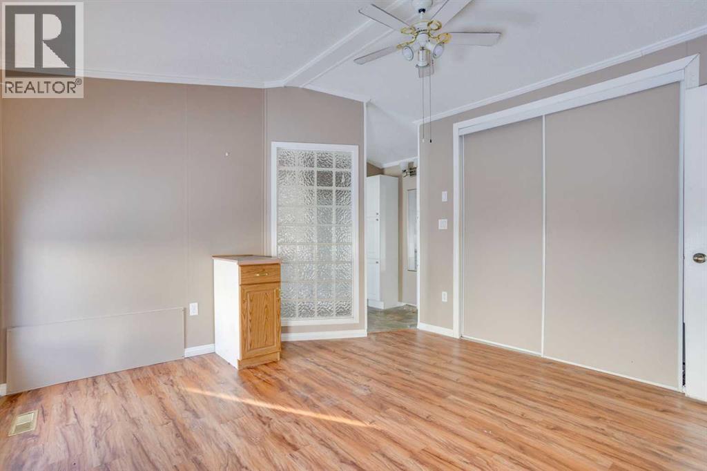 172 Clausen Crescent Property Photo 18