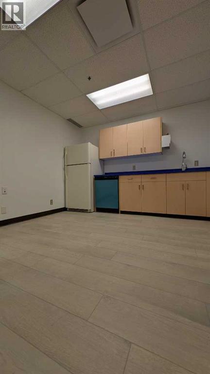 327 41 Avenue Ne Property Photo 5