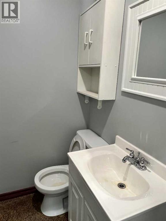 5804 50 Avenue Property Photo 9