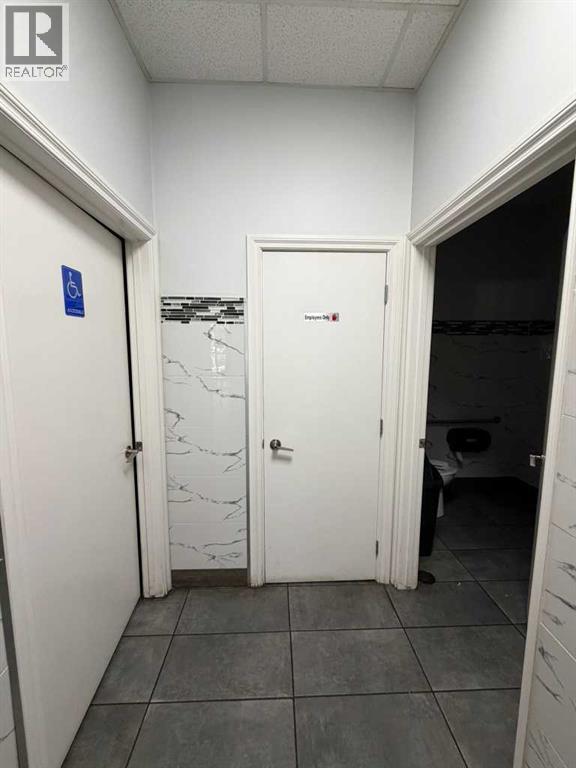 401 Coopers Boulevard Southwest Property Photo 13
