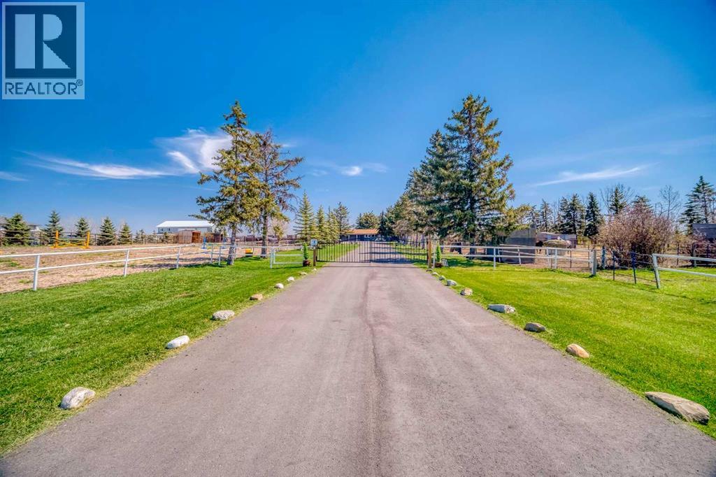 354142 48 Street E Property Photo 4