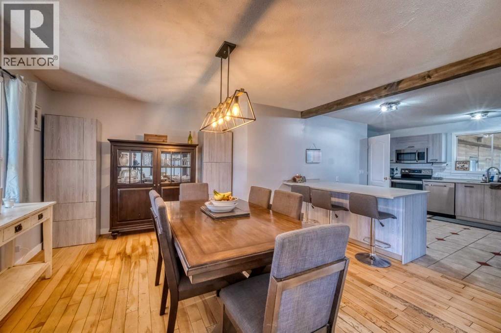 354142 48 Street E Property Photo 27