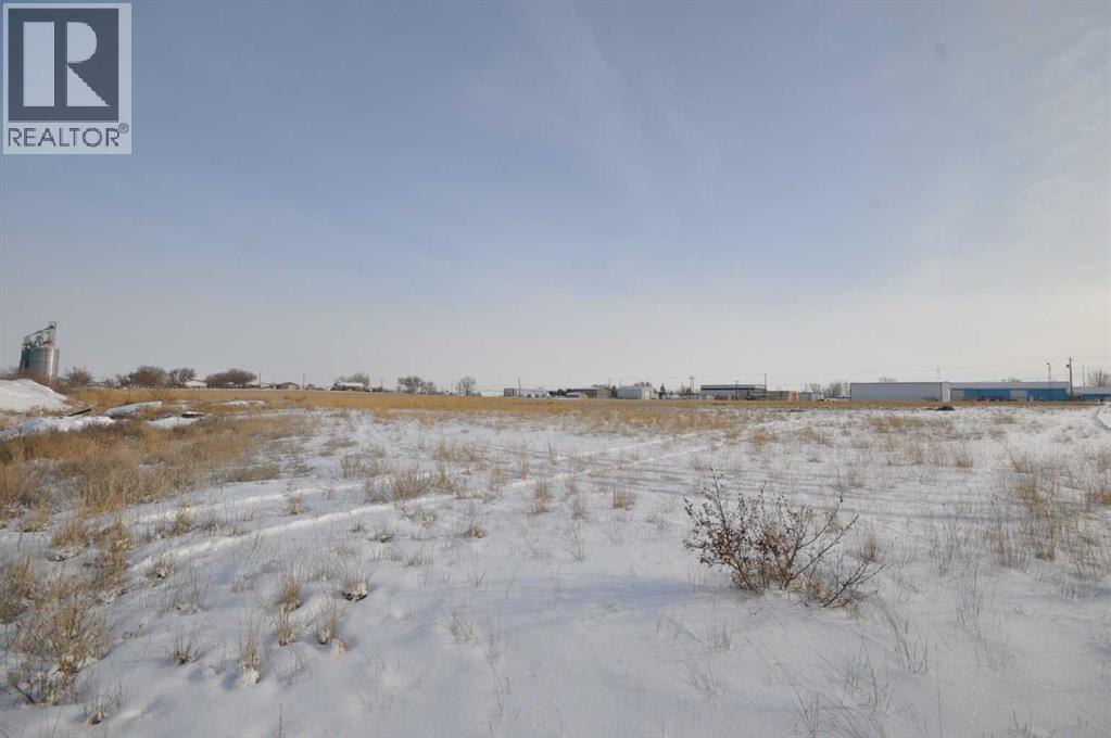 647 2 Avenue Property Photo 11