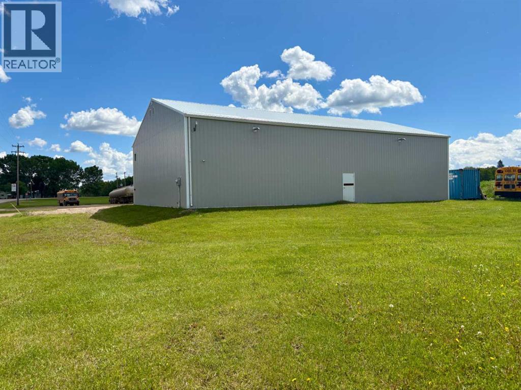 5101 49 Avenue Property Photo 15