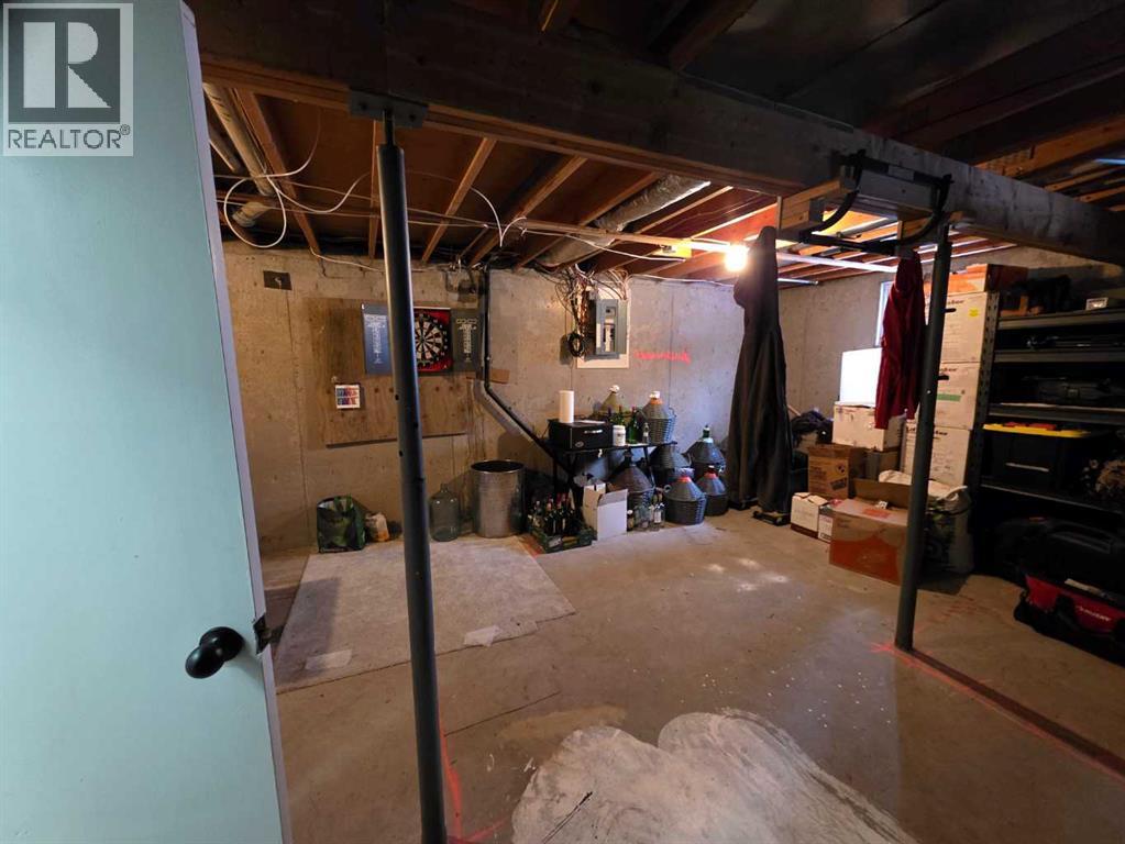 10853 99 Avenue Property Photo 13