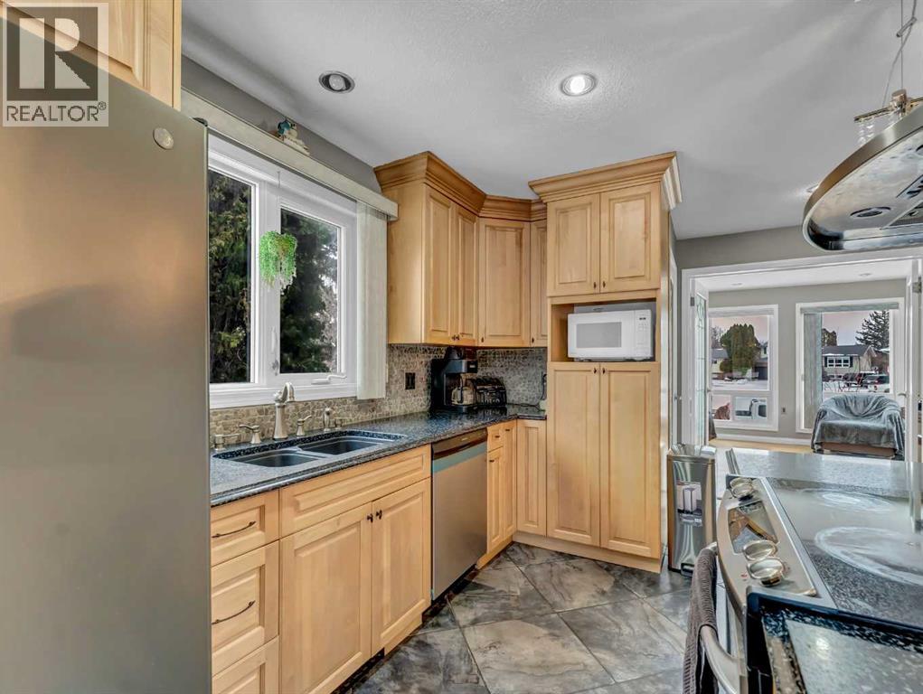 2508 12 Avenue Se Property Photo 9