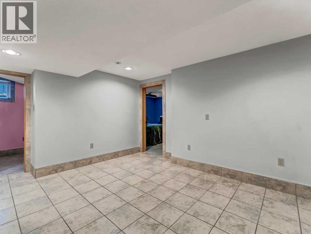 2508 12 Avenue Se Property Photo 26