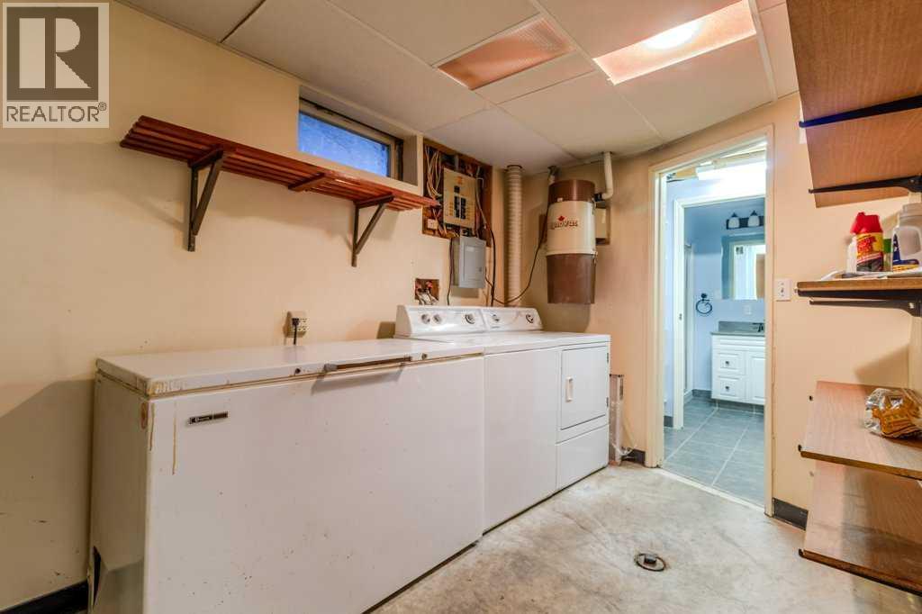 40 Neal Close Property Photo 19