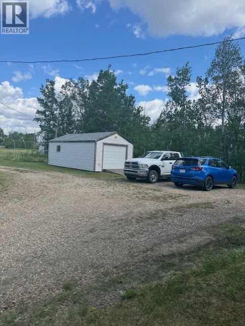 81573 Hwy 2 Property Photo 8