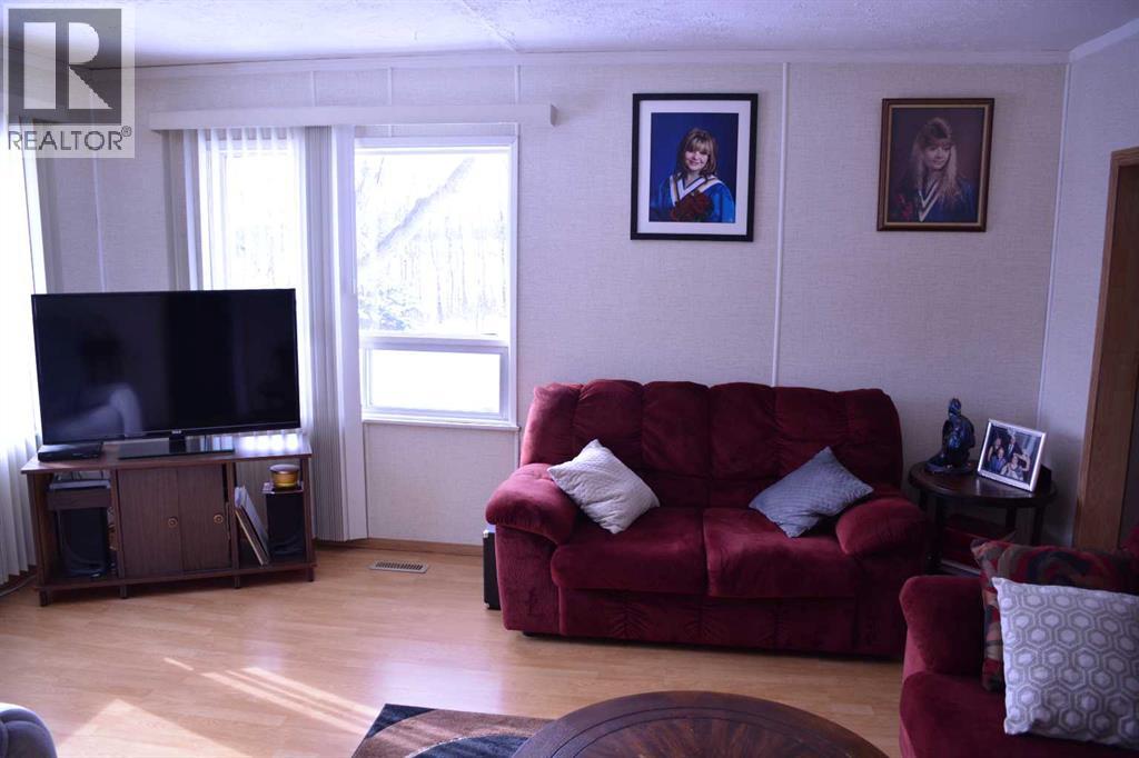 81573 Hwy 2 Property Photo 20