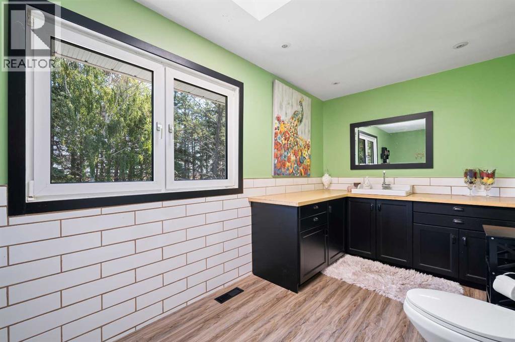 243003 Boundary Road Property Photo 29