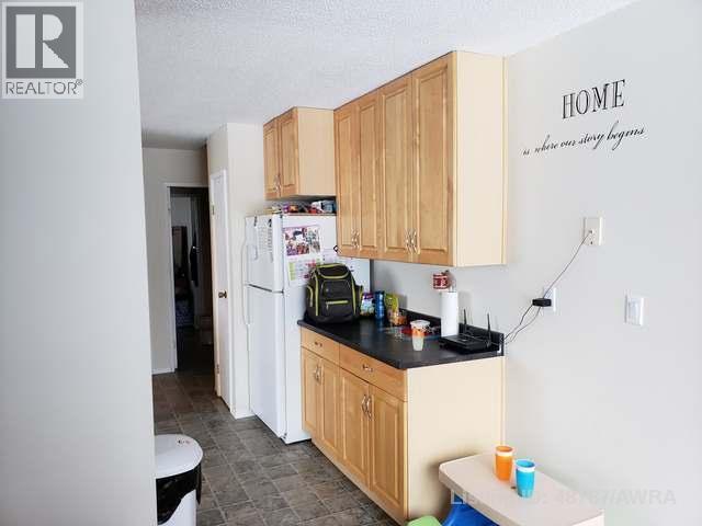 10850 98 Ave Property Photo 5