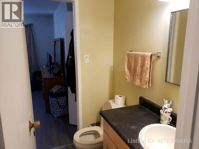 10850 98 Ave Property Photo 10
