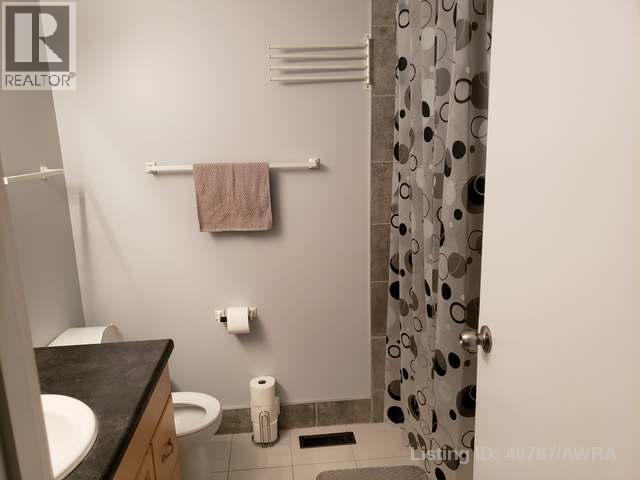 10850 98 Ave Property Photo 12