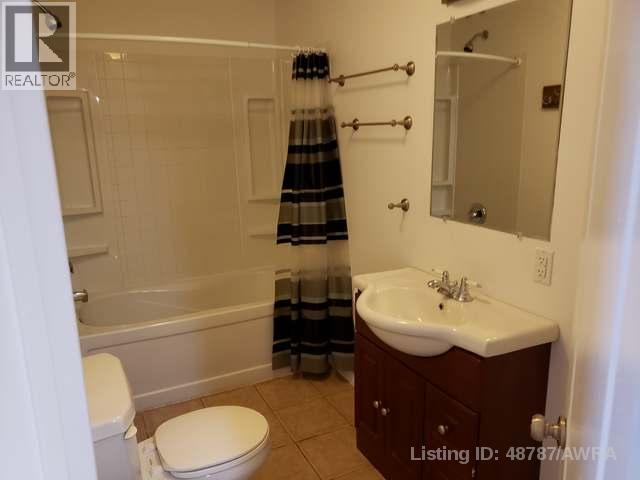 10850 98 Ave Property Photo 16