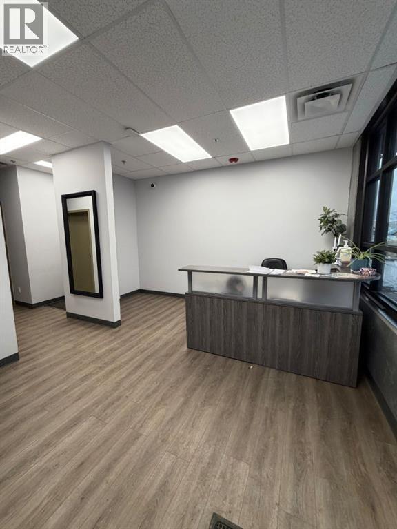 400 Mackenzie Boulevard Property Photo 3