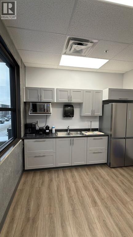 400 Mackenzie Boulevard Property Photo 13