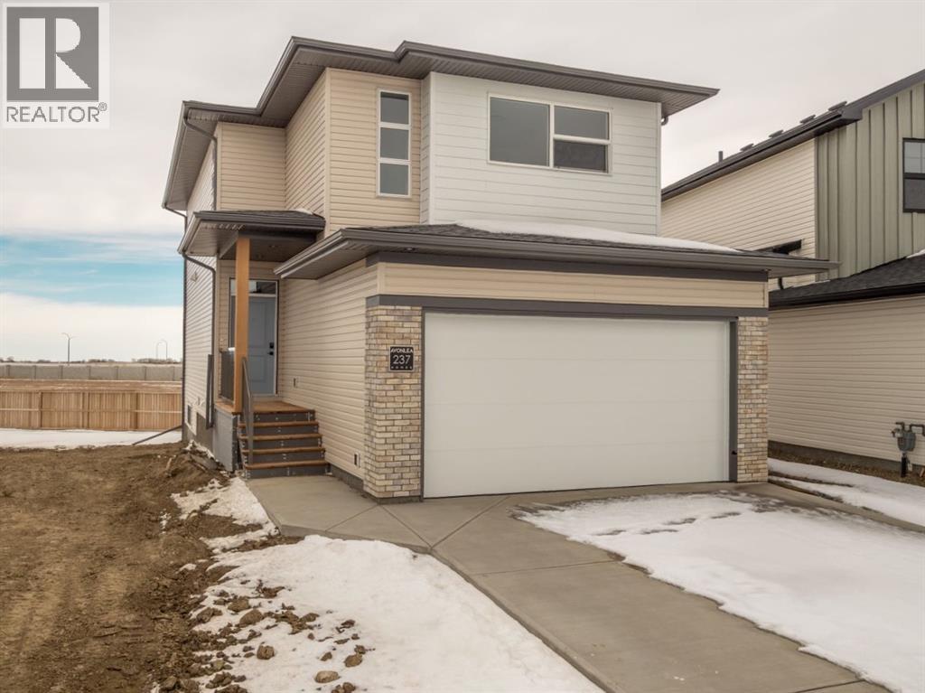 114 Miners Road W Property Photo 21