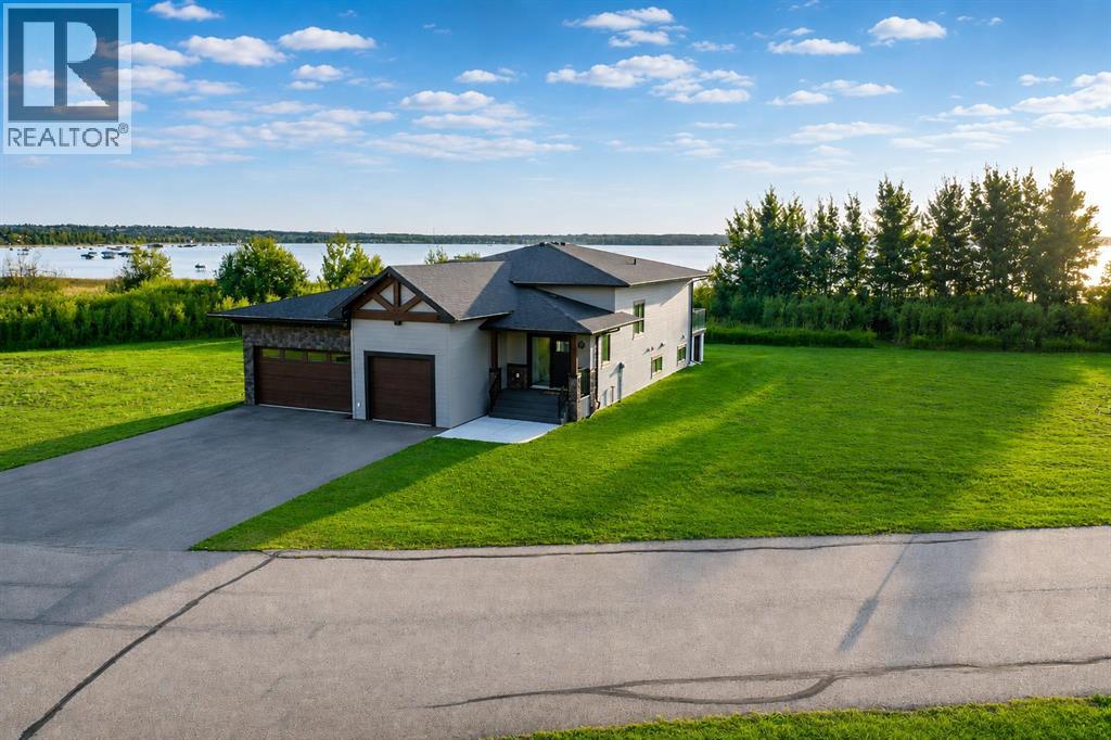 10 Twin Rose Court Property Photo 2