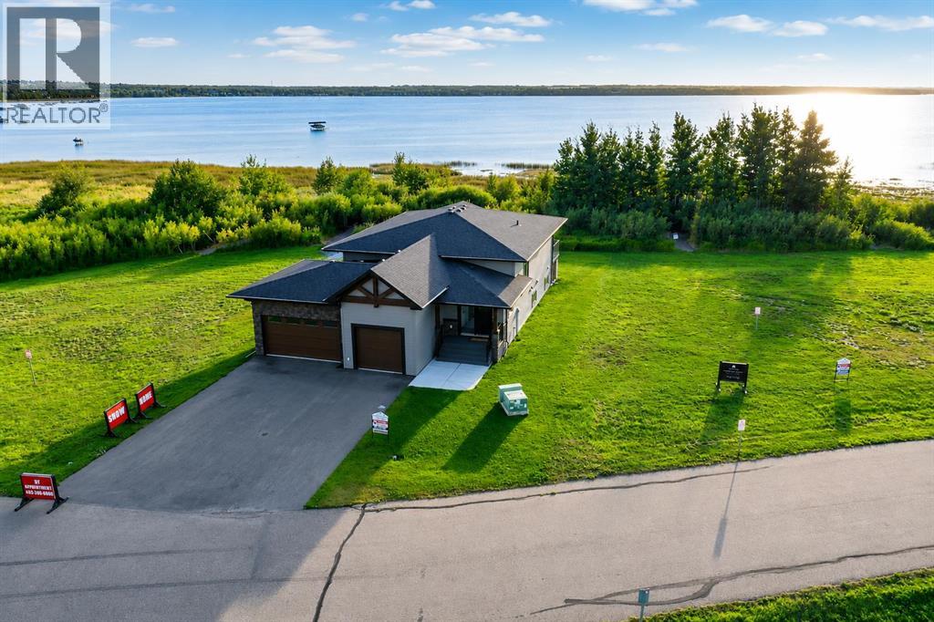 10 Twin Rose Court Property Photo 3