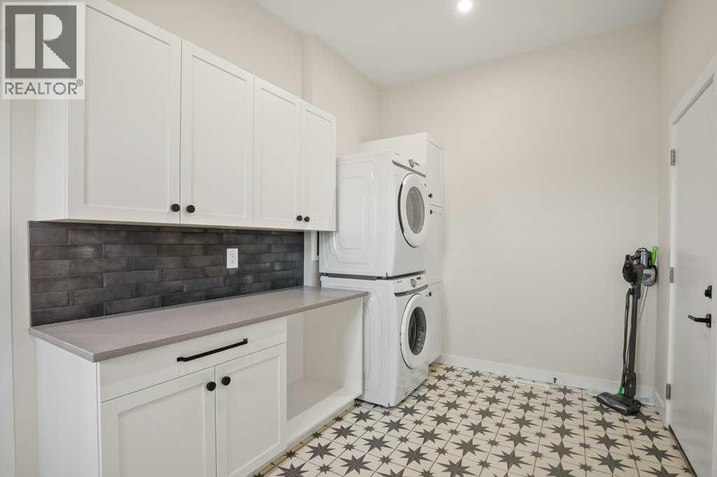 10 Twin Rose Court Property Photo 24