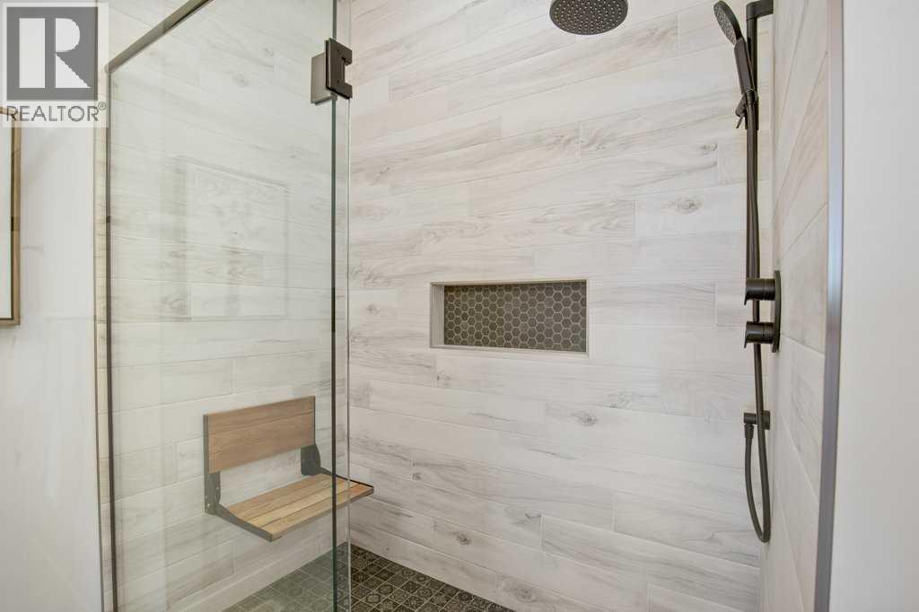 10 Twin Rose Court Property Photo 38