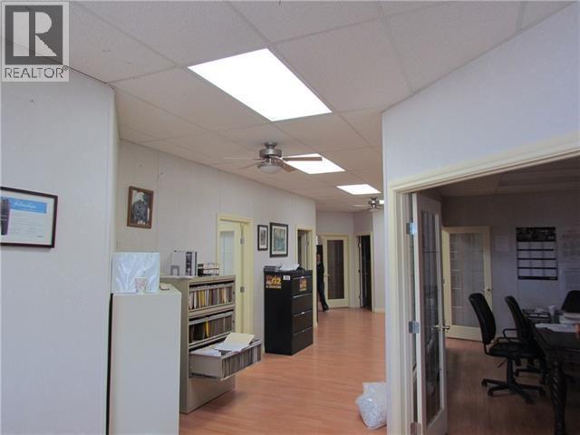 10140 101 Avenue Property Photo 6