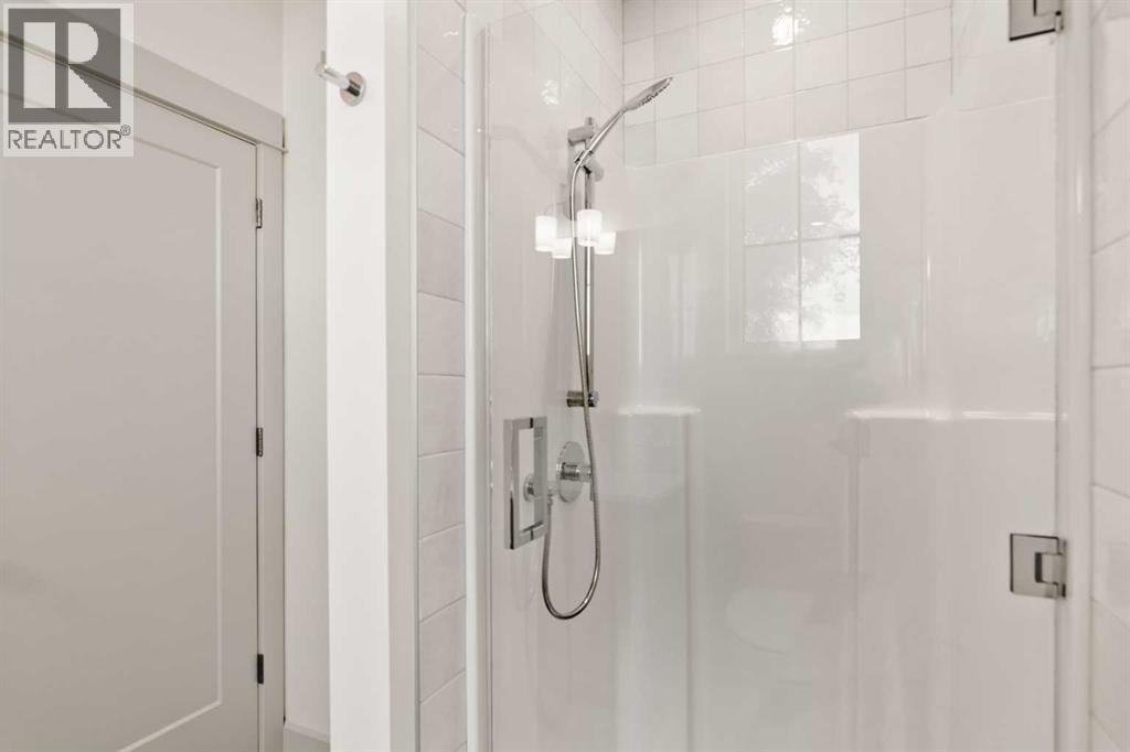 5024 48 Street Property Photo 12