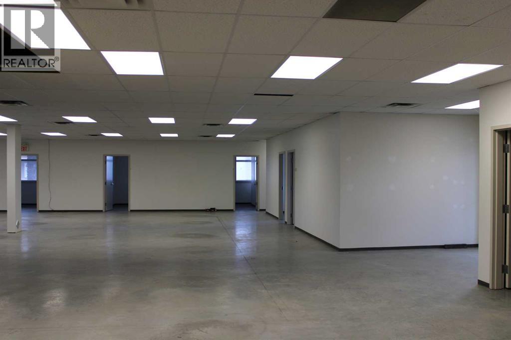 8301 99 Street Property Photo 13