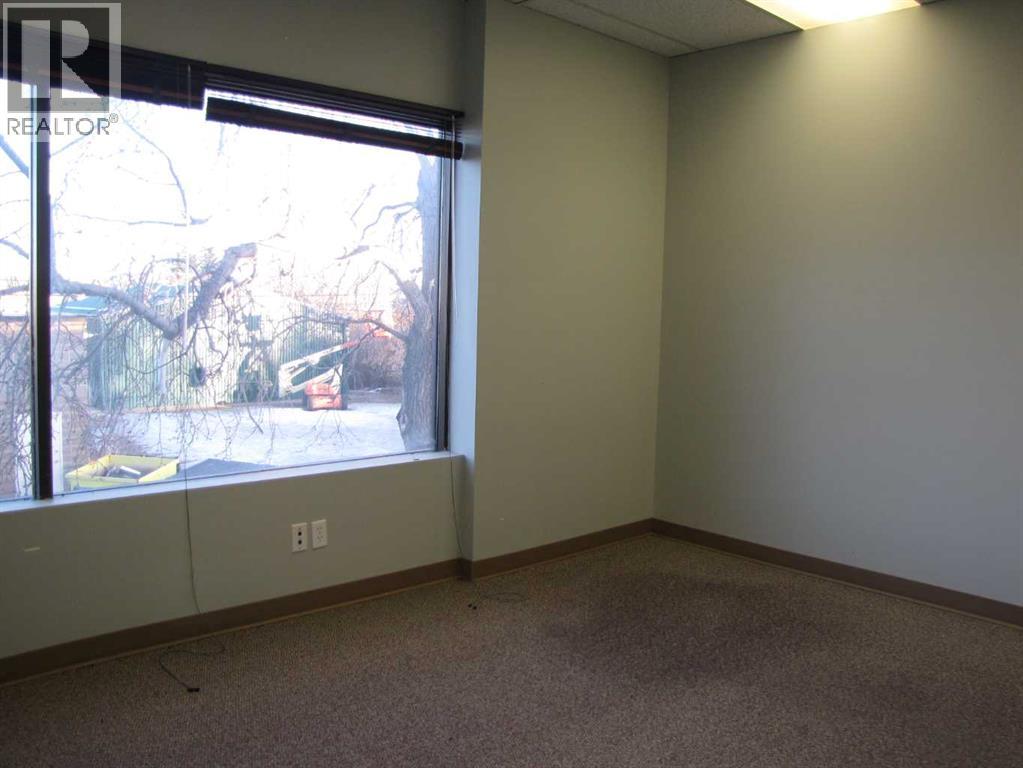 4924 48 Avenue Property Photo 22